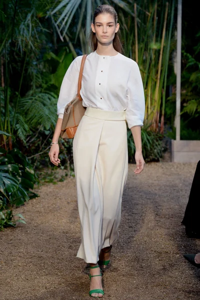 Look 36